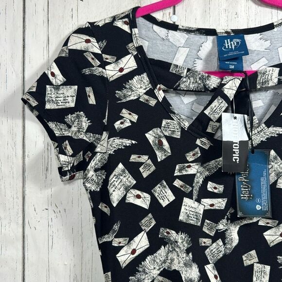 Harry Potter X Hot Topic Collection Hogwarts Letter Skater Dress Black Size S - Picture 3 of 16